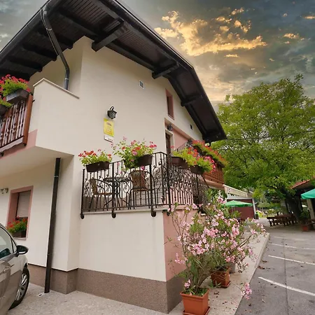 Séjour à la ferme Domacija Bubec Ilirska Bistrica