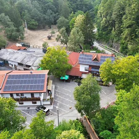 Domacija Bubec Ilirska Bistrica