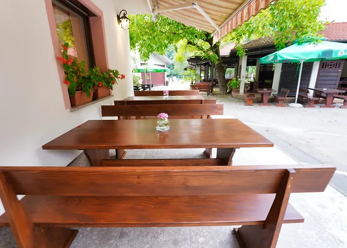 Domacija Bubec * Ilirska Bistrica